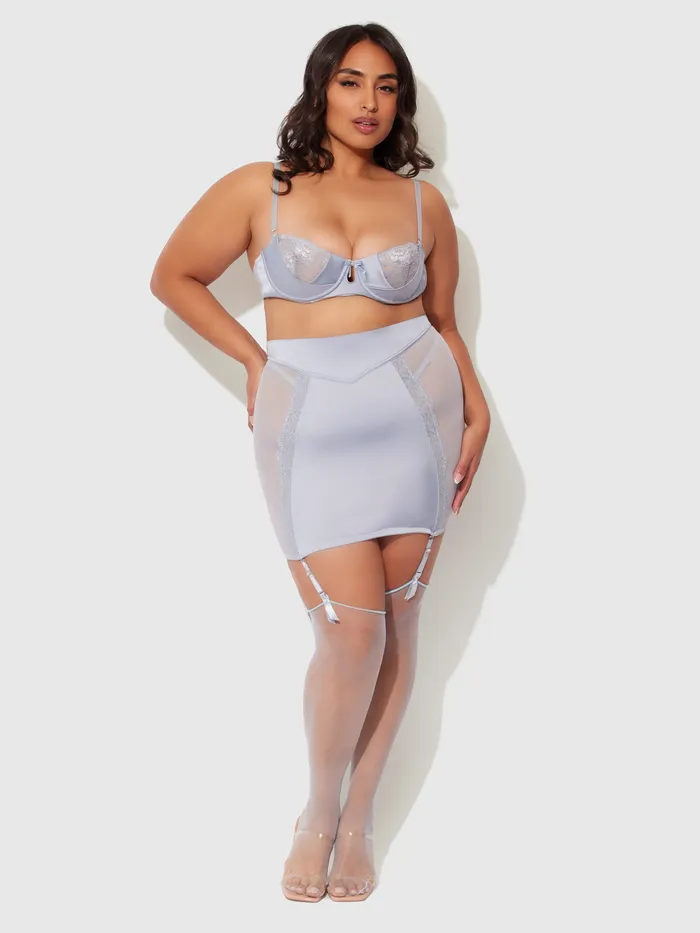 Fredericks Of Hollywood Couples Serenity Lace Satin Backless Half Skirt Fredericks Of Hollywood Couples Serenity Lace Satin Backless Half Skirt