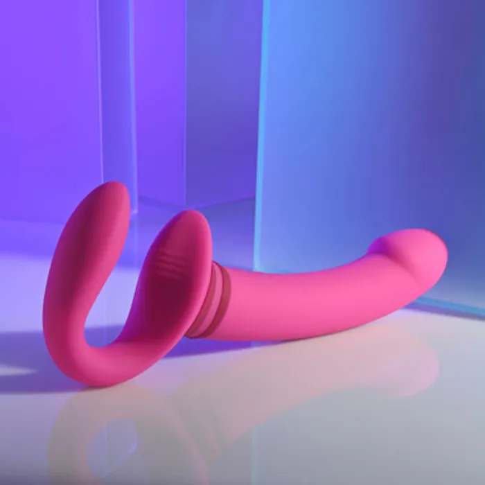 Evolved Novelties Female Sex Toys Sharing Is Caring Double Ended Wearable Strapless Strap On Vibrator Pink