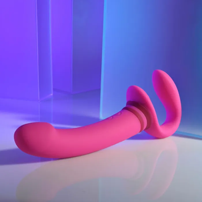 Evolved Novelties Female Sex Toys Sharing Is Caring Double Ended Wearable Strapless Strap On Vibrator Pink