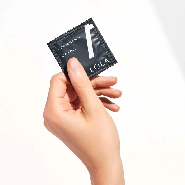 Female Sex Toys LOLA Ultra Thin Latex Condoms Female Sex Toys LOLA Ultra Thin Latex Condoms