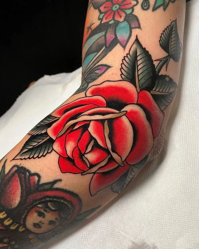 Kuro Sumi Vibrators Tokyo Rose Red Kuro Sumi Tattoo Ink Pick Size