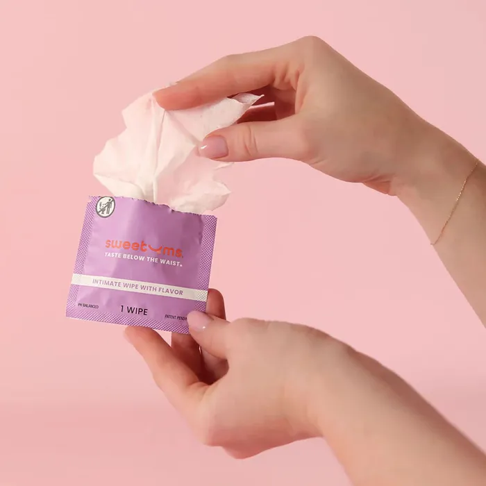 Vibrators Sweetums Sweetums Intimate Wipes wFlavor 1 Individual Wipe